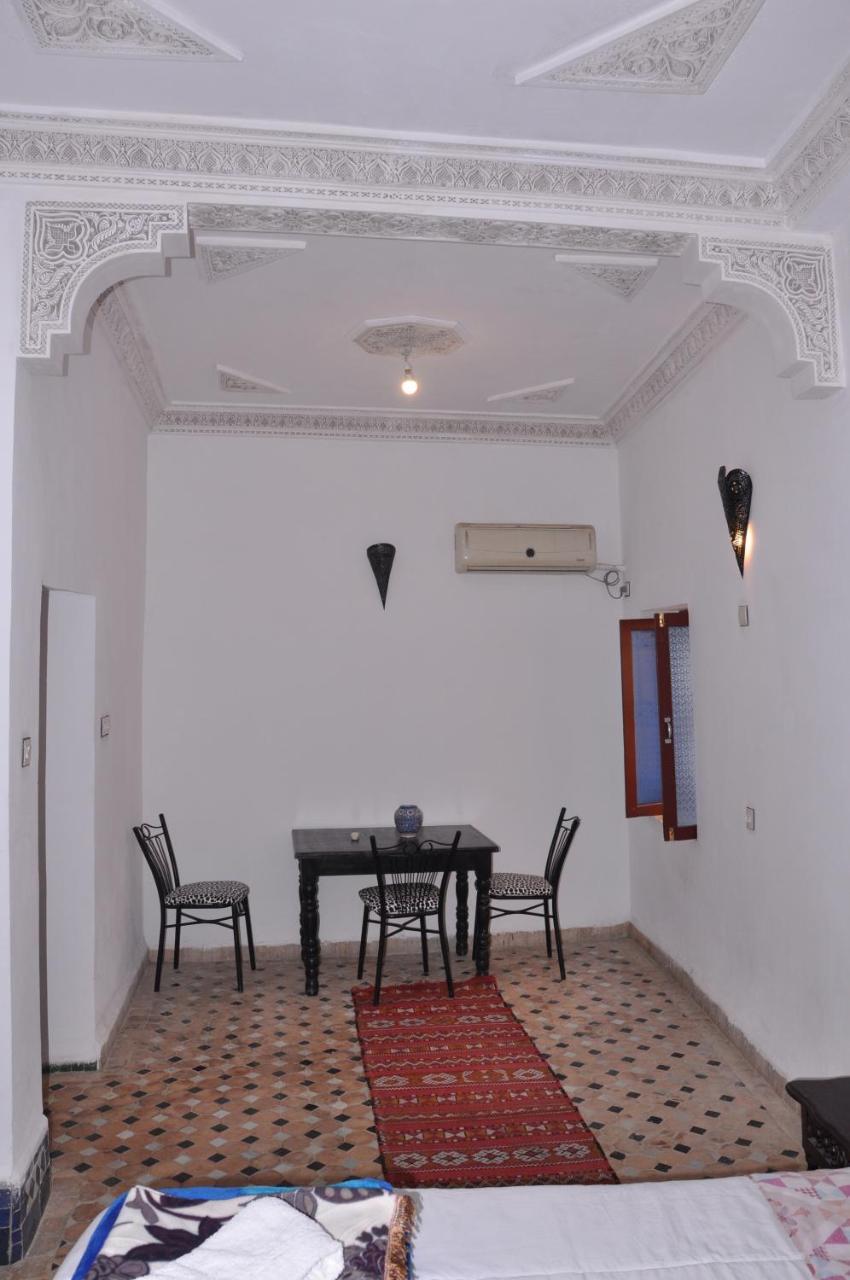 Maison D'Hotes Zohor Fès Zimmer foto